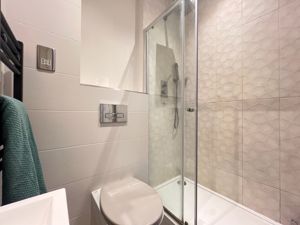 Photo 7- click for photo gallery